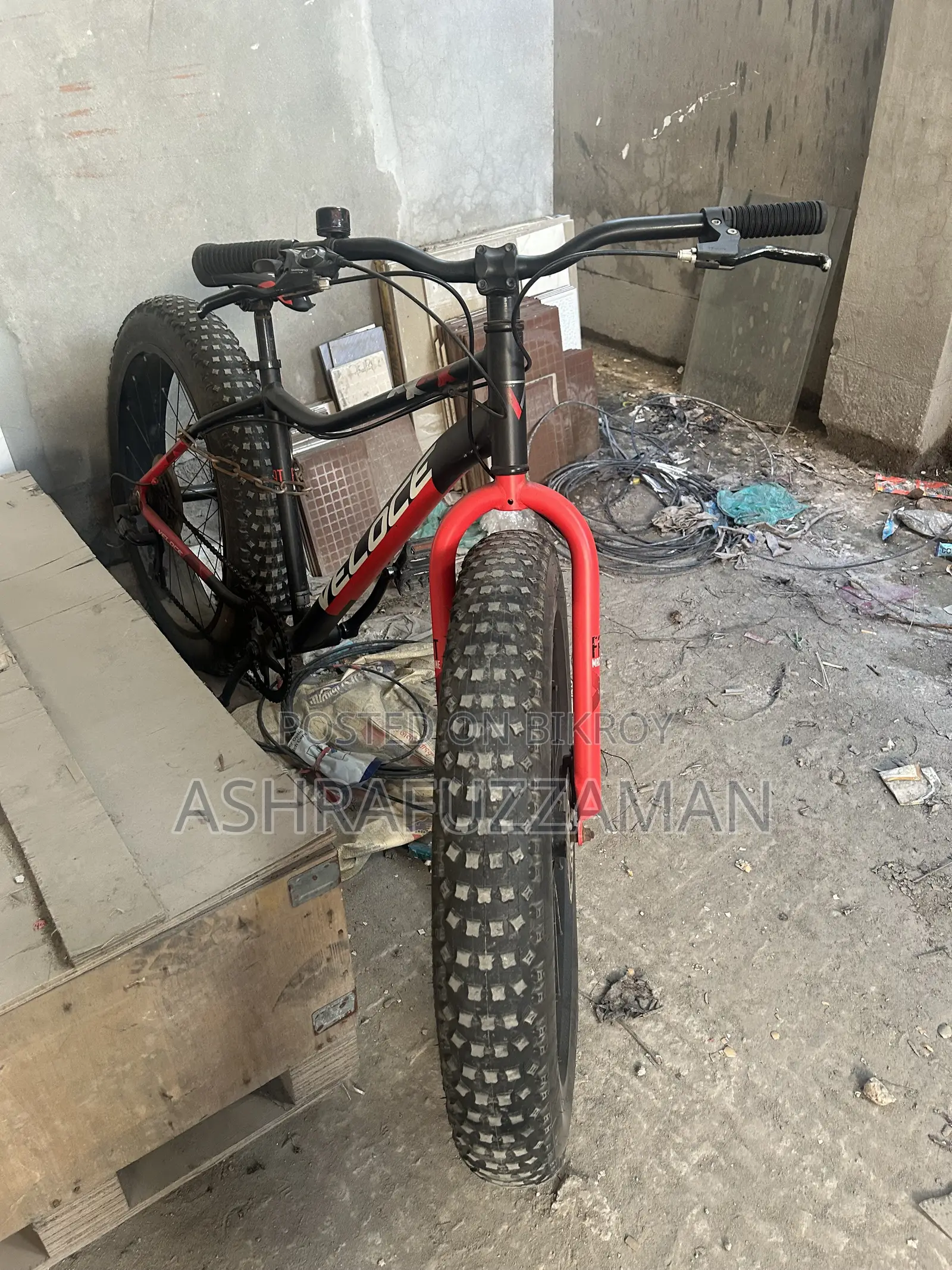 মোটা চাকার ভেলোস সাইকেল