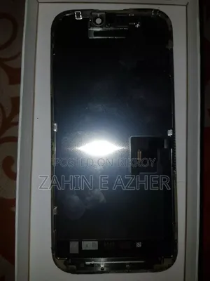 iPhone 16 Pro Original Set Opened Display
