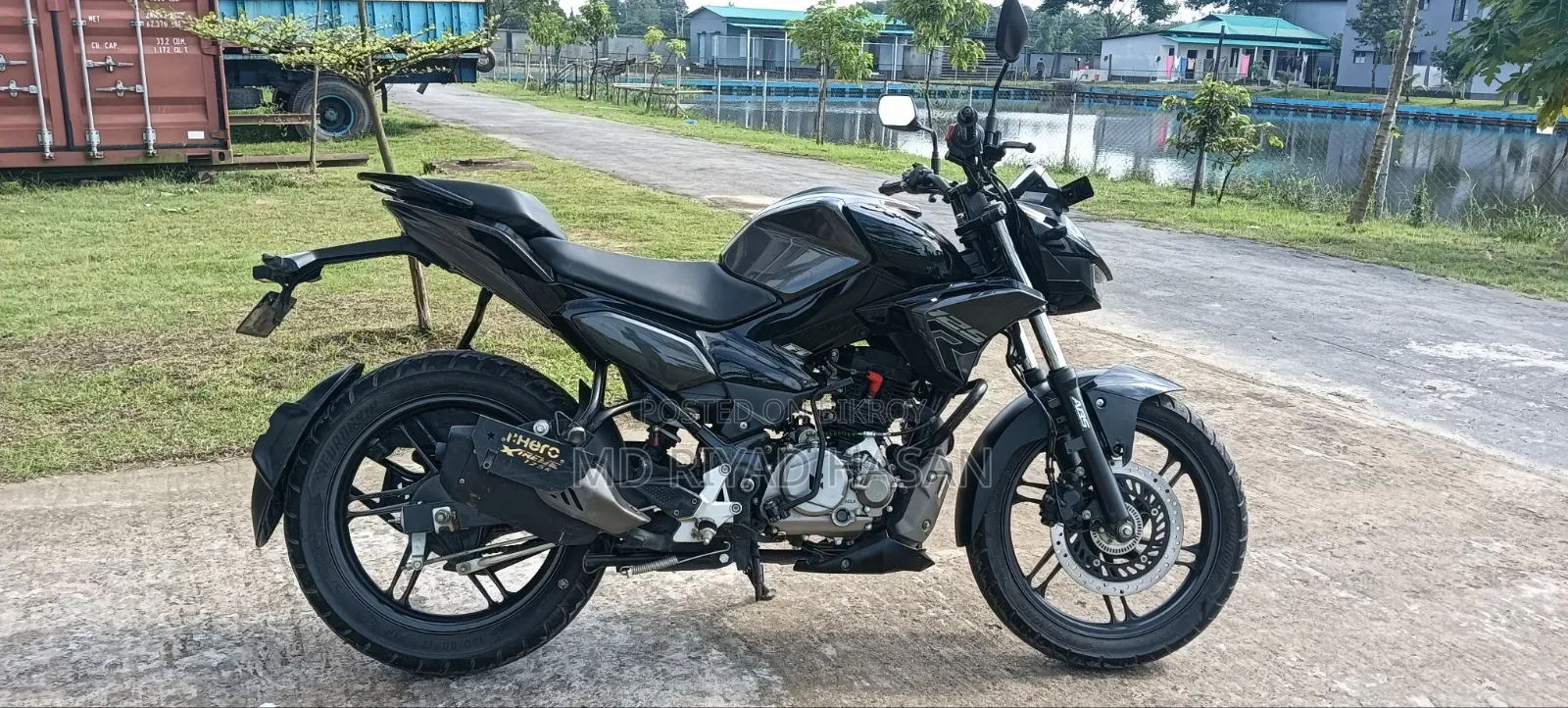 New Hero Xtreme 125R 2025 Black