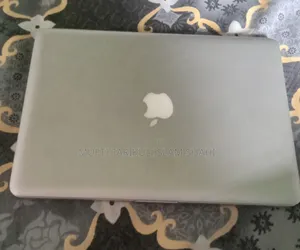 Laptop Apple MacBook 8GB Intel Core i5 SSD 500GB