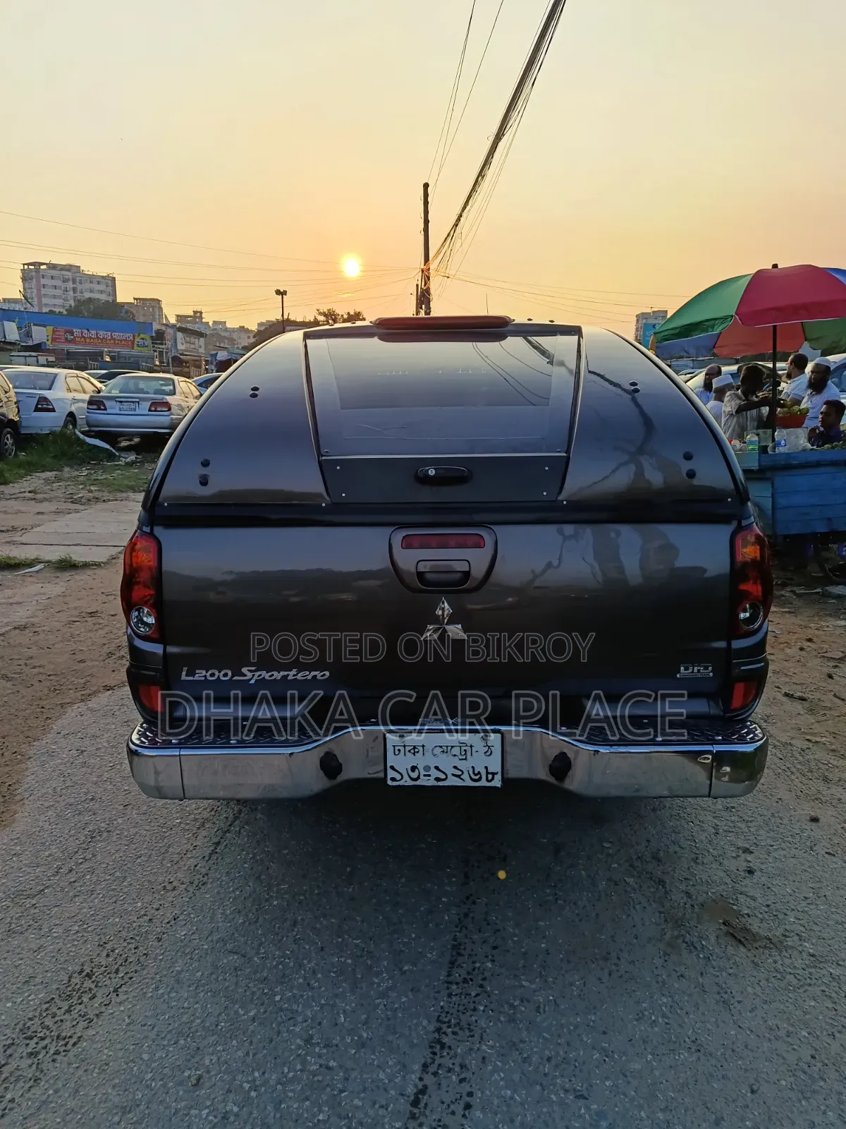 Mitsubishi L200 2011 Gray