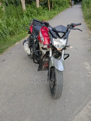 Yamaha FZ 2012 Red