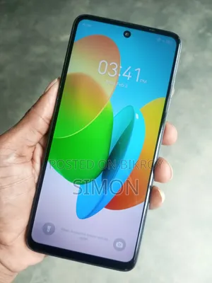 Tecno Spark 10 64 GB Blue