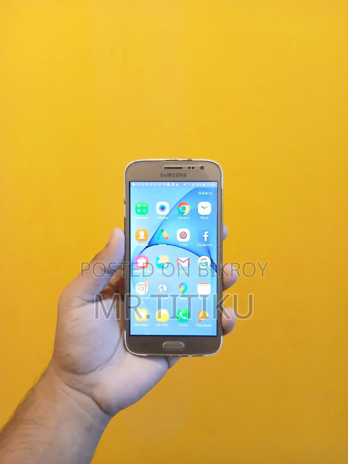 Samsung Galaxy J2 8 GB Black