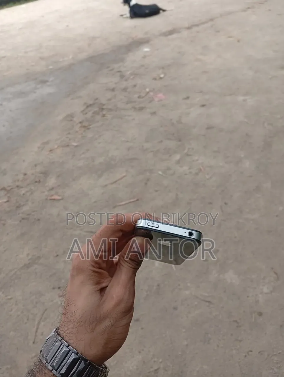 Apple iPhone 4 16 GB Black