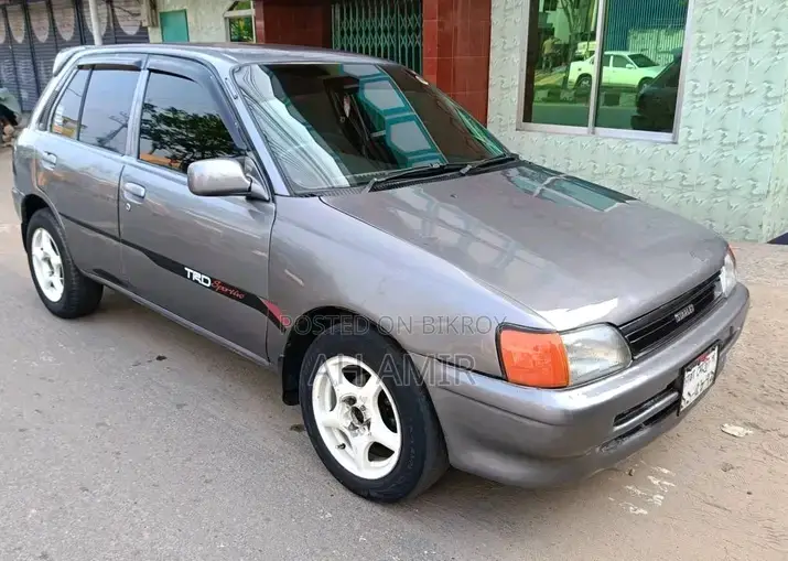 Toyota Starlet 1991 Gray