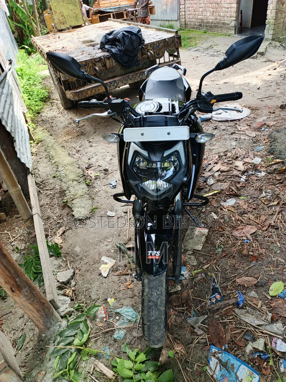 New TVS Apache 160 4V 2024 Black