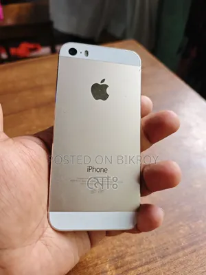 Apple iPhone 5s 16 GB Gold