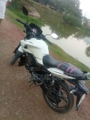 Hero Hunk 2018 White