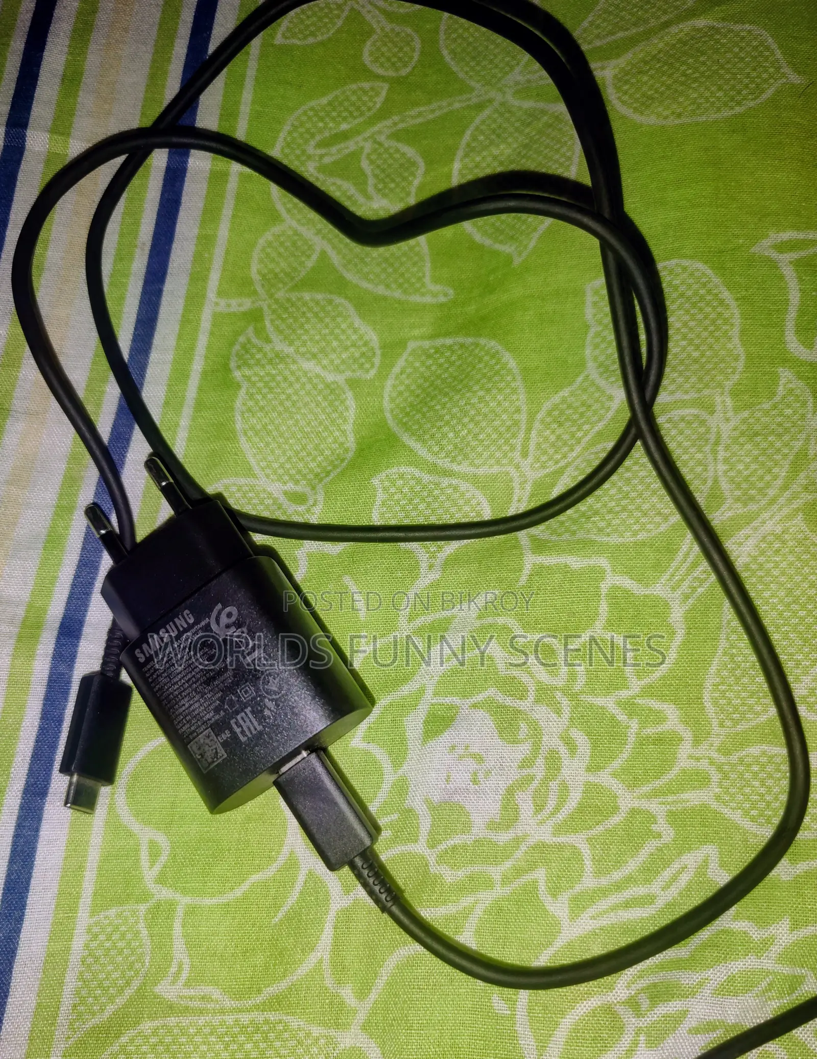 Original S22 Ultra /S23 Ultra Charger.