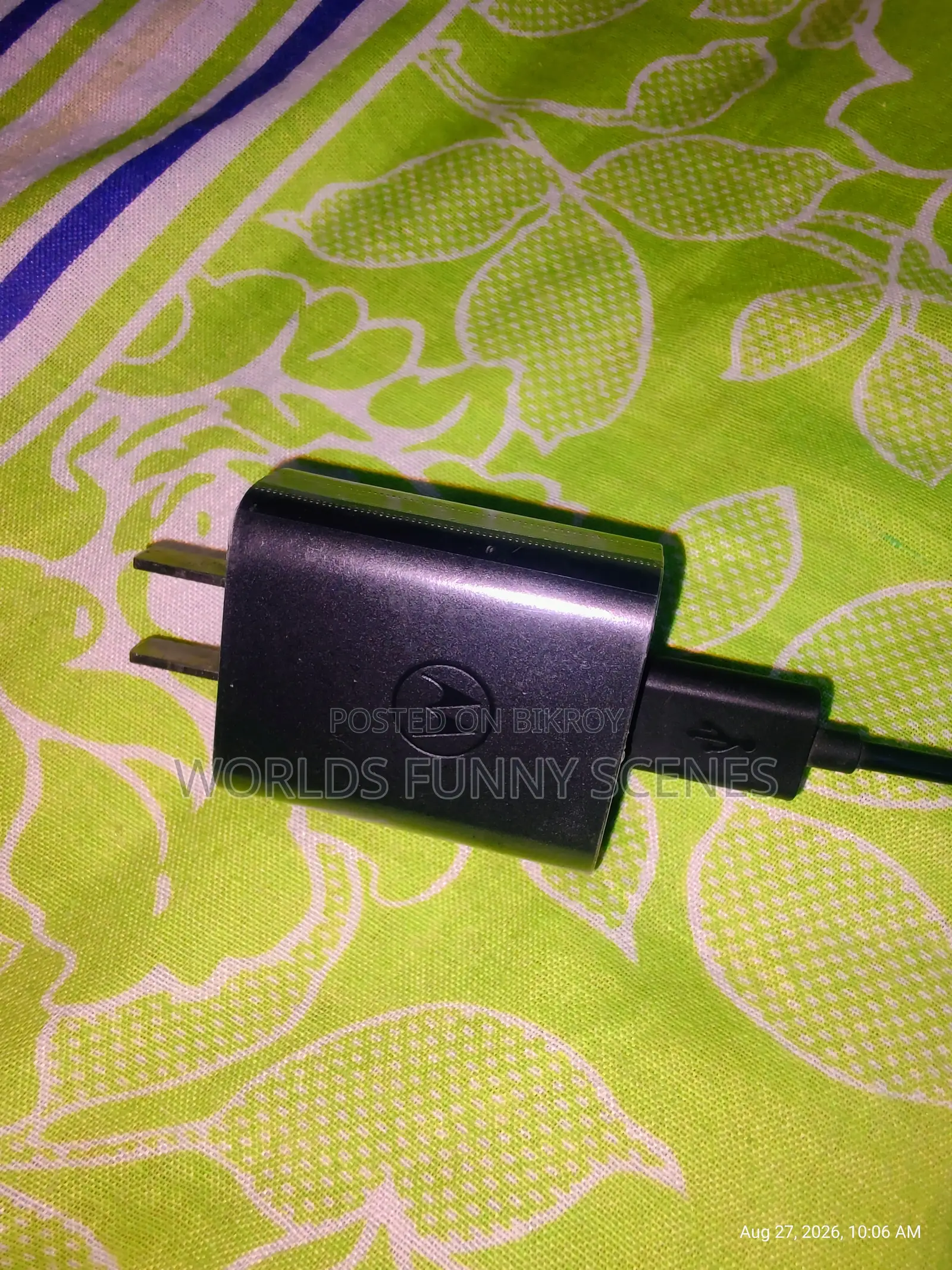 Original Motorola 20 Watts Fast Charger.