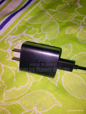 Original Motorola 20 Watts Fast Charger.