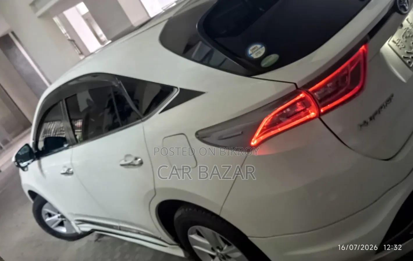 Toyota Harrier SV Premium 2014 White