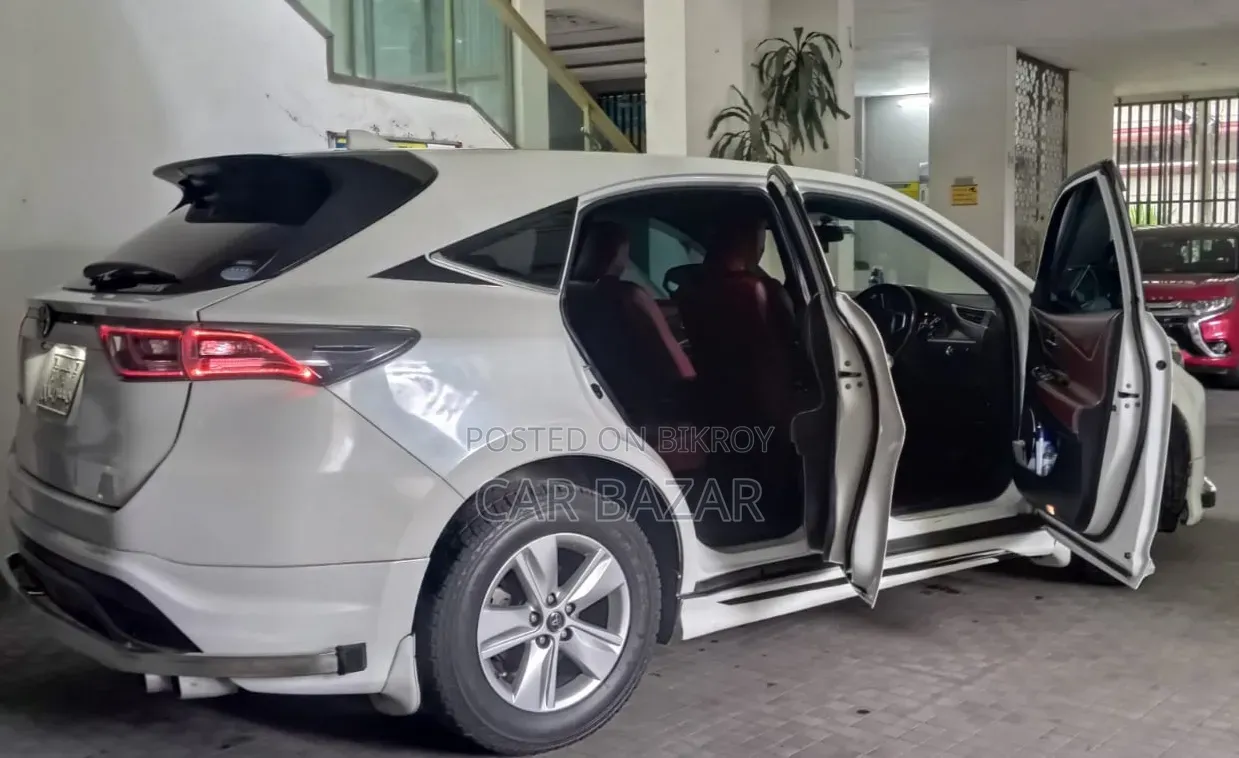 Toyota Harrier SV Premium 2014 White