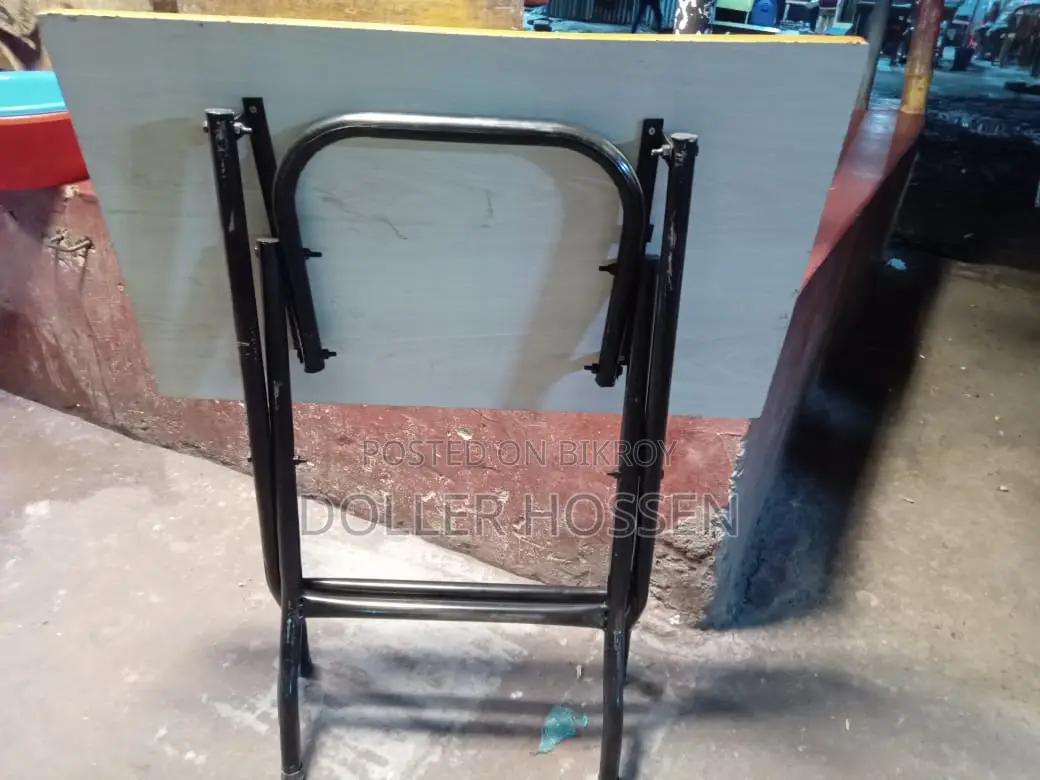 Folding Tableফোল্ডিং টেবিল