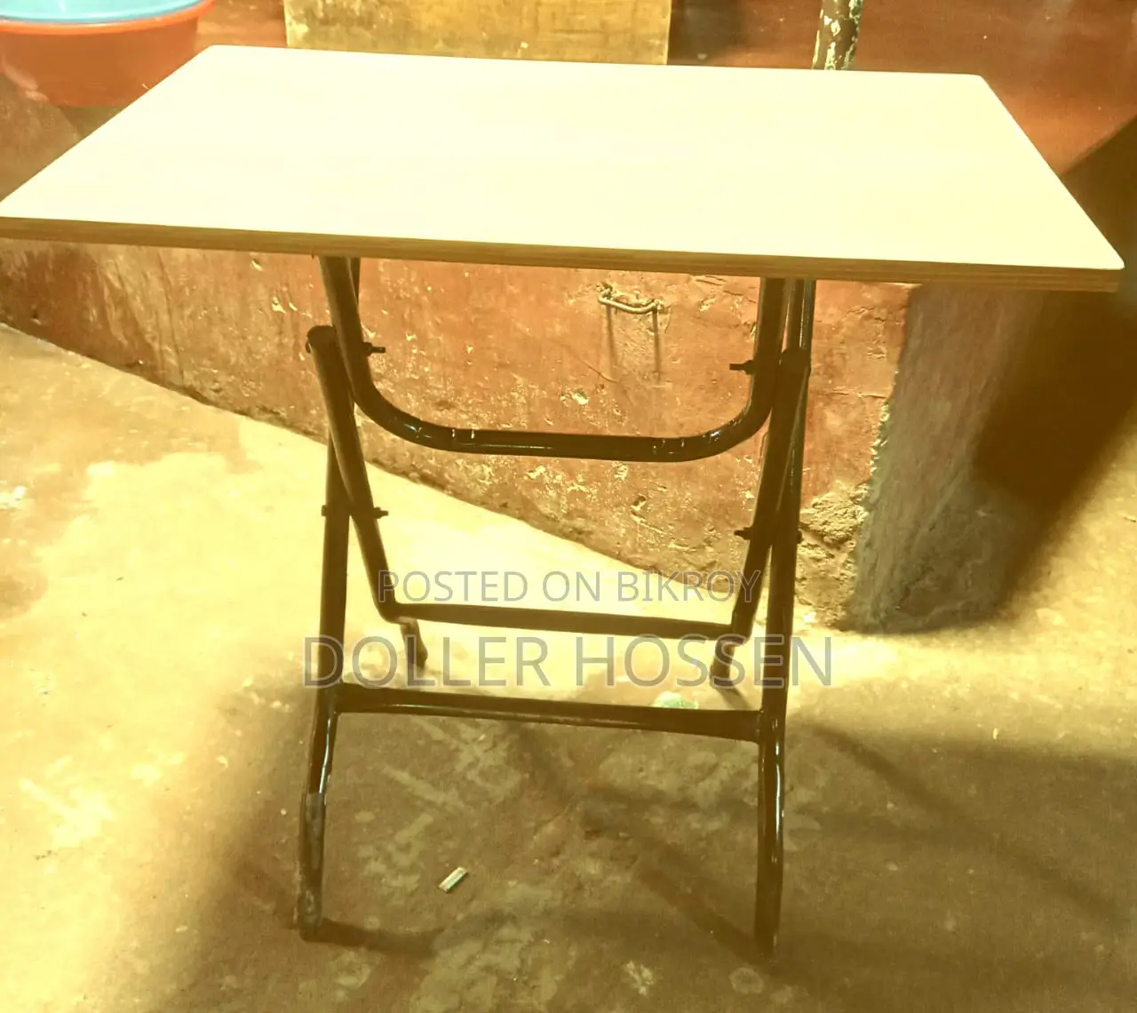 Folding Tableফোল্ডিং টেবিল