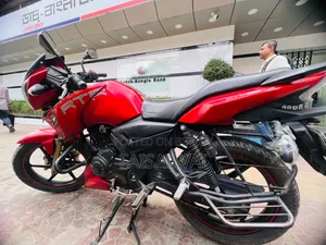 TVS Apache RTR 160 2V 2019 Red
