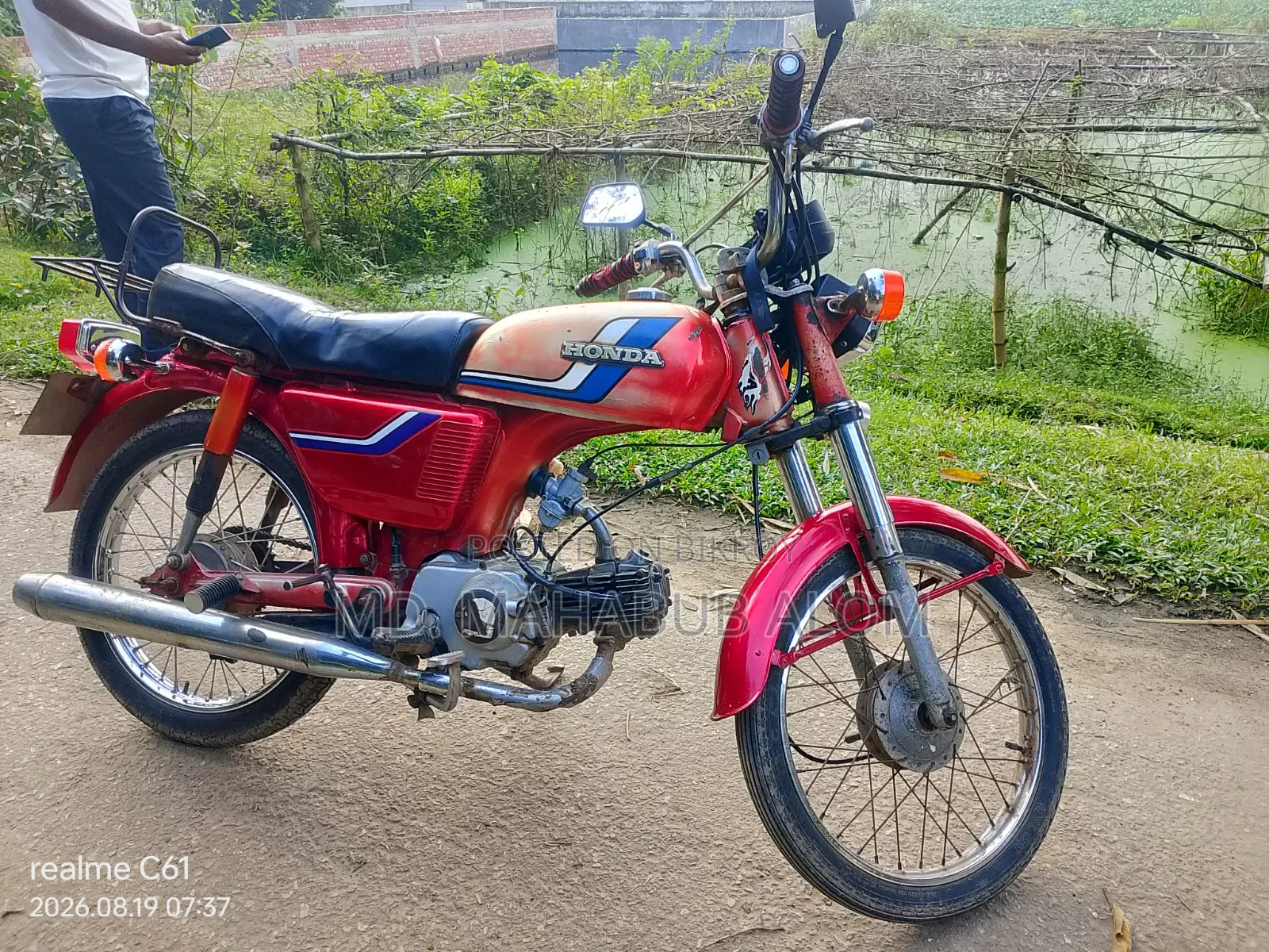 Honda 2003 Red