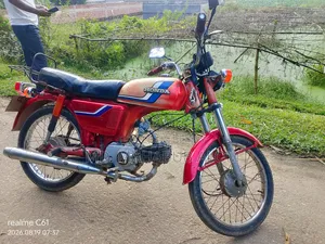 Honda 2003 Red