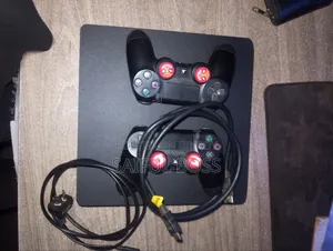 Ps4 একবারে নতুন বেশি দিন ব্যবহার করা হয় নাই।