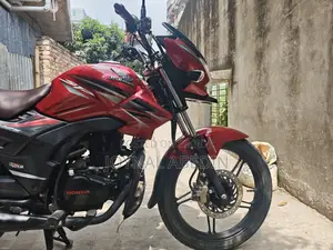 Honda CB 2023 Red