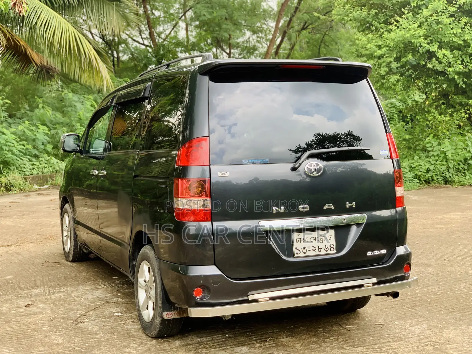 Toyota Noah 2.0 FWD (8 Seater) 2004 Gray