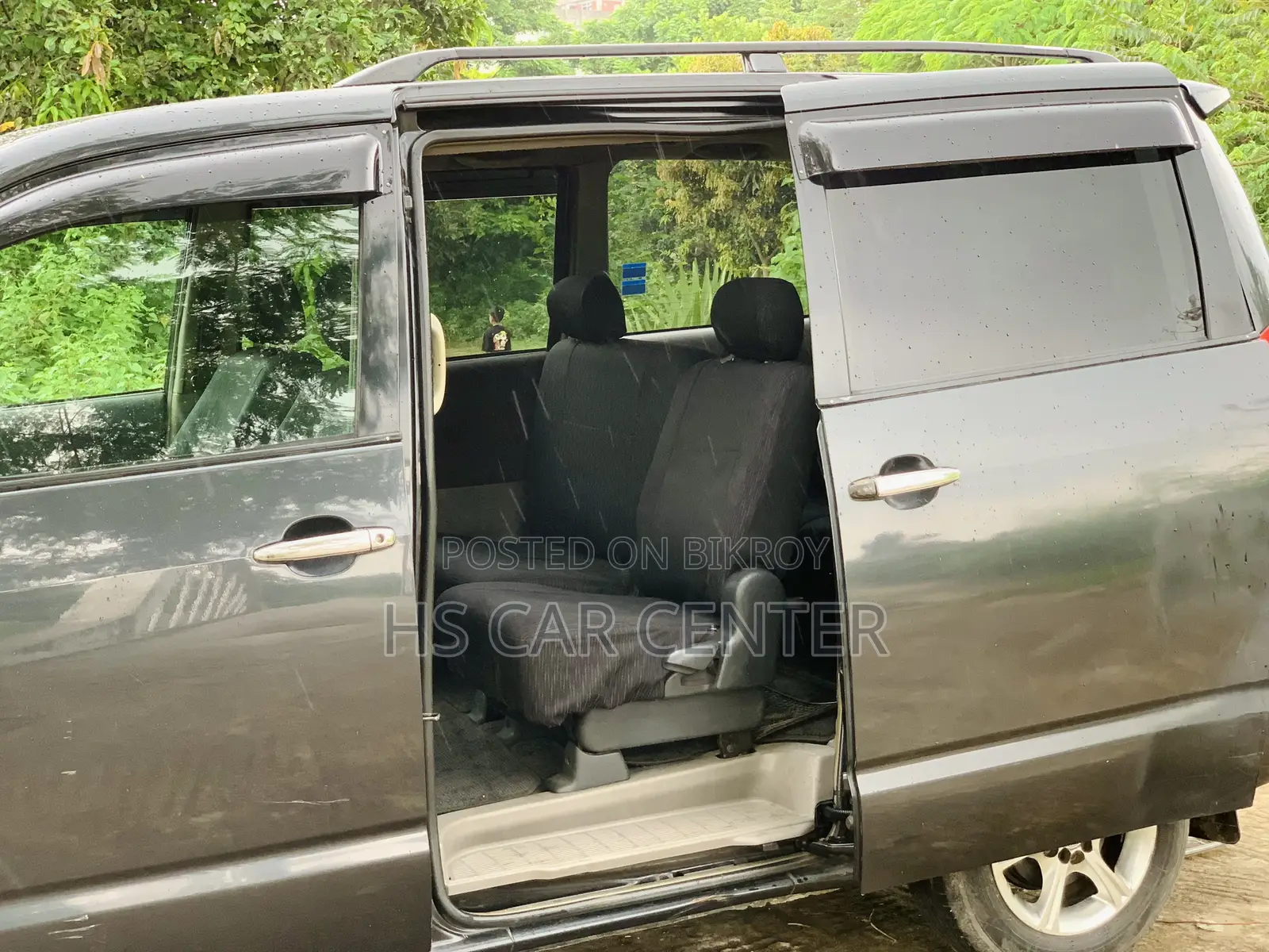 Toyota Noah 2.0 FWD (8 Seater) 2004 Gray