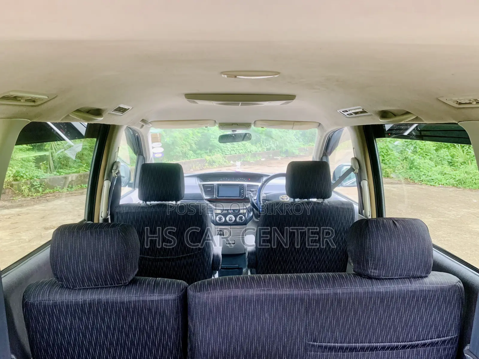 Toyota Noah 2.0 FWD (8 Seater) 2004 Gray