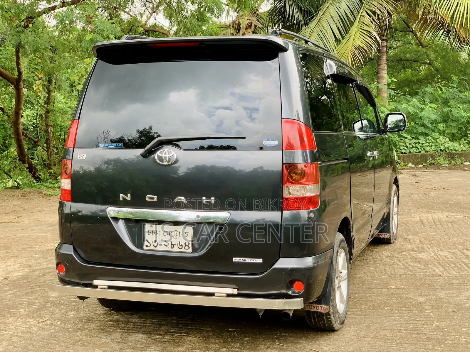 Toyota Noah 2.0 FWD (8 Seater) 2004 Gray