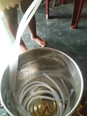 Cow Milking Machine