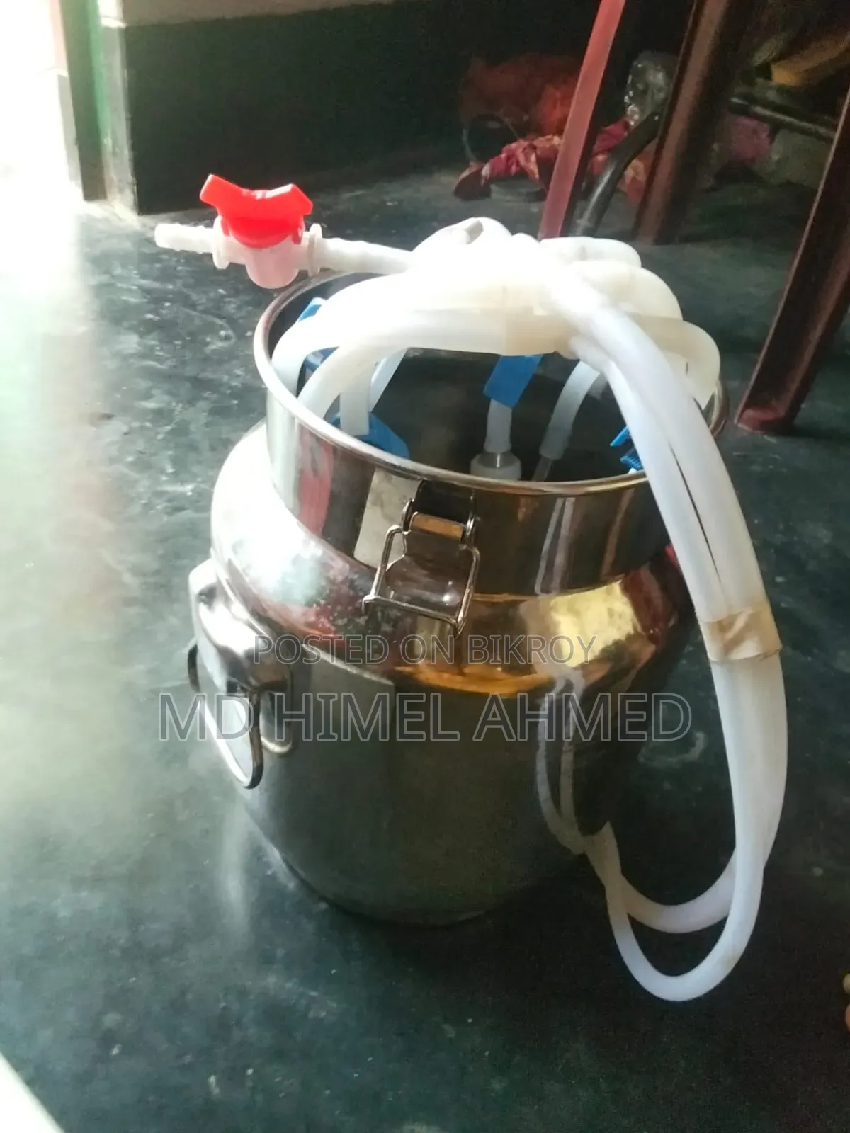 Cow Milking Machine