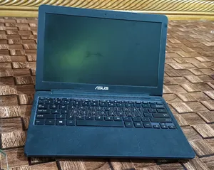 Laptop Asus E203MA 4GB Intel Pentium HDD 320GB