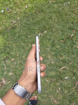 Infinix Hot 60 Pro 128 GB White