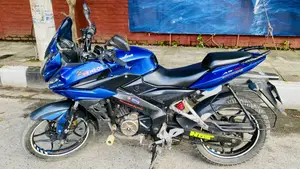 Bajaj Pulsar 150 2016 Blue