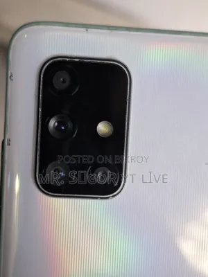 Samsung Galaxy A71 128 GB White