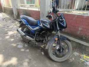 TVS Metro Plus 2022 Blue