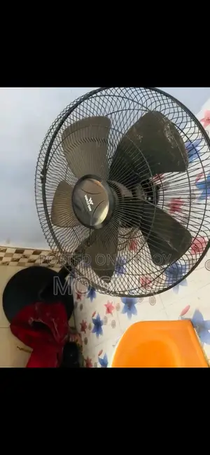 Onek Valo Akti Walton Fan