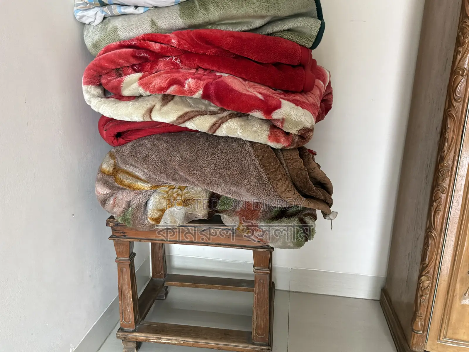 বিদেশি কম্বল বিক্রি করা হবে 🛍️