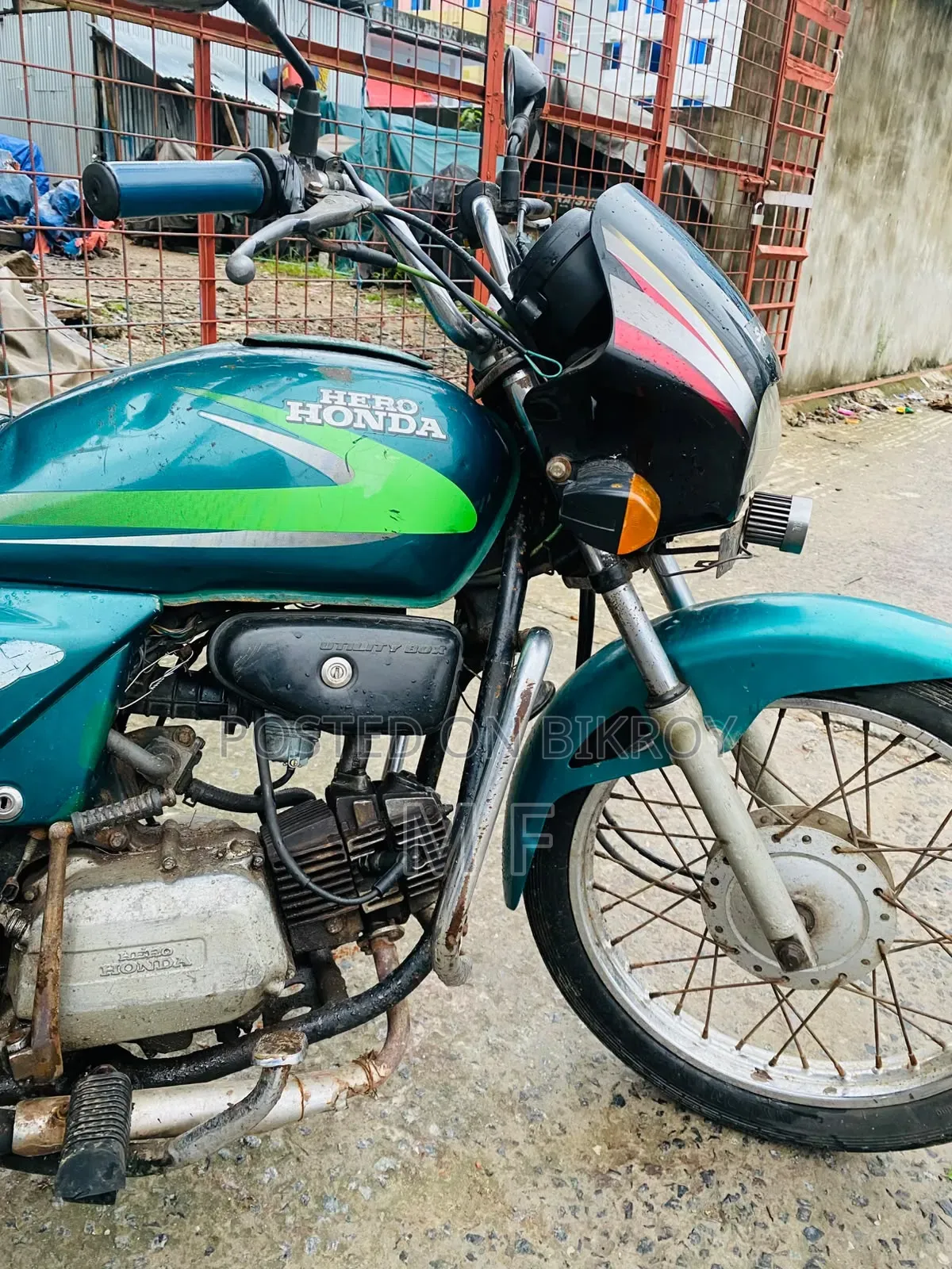 Hero Splendor Plus 2010 Blue