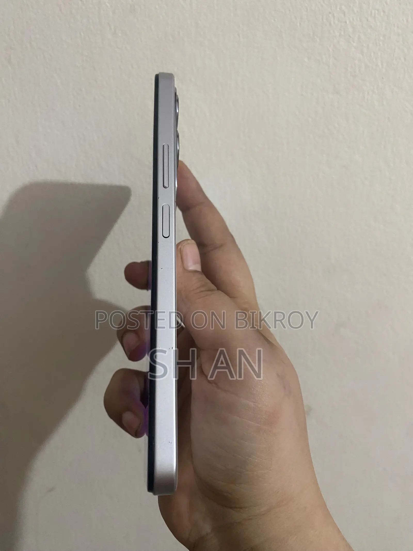 Vivo Y19 128 GB Silver