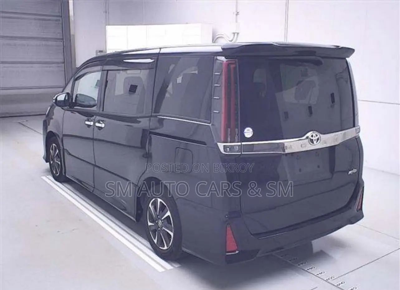 Toyota Noah 2.0 FWD (7 Seater) 2020 Black