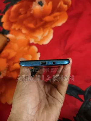 Infinix Hot 10 Play 64 GB Blue