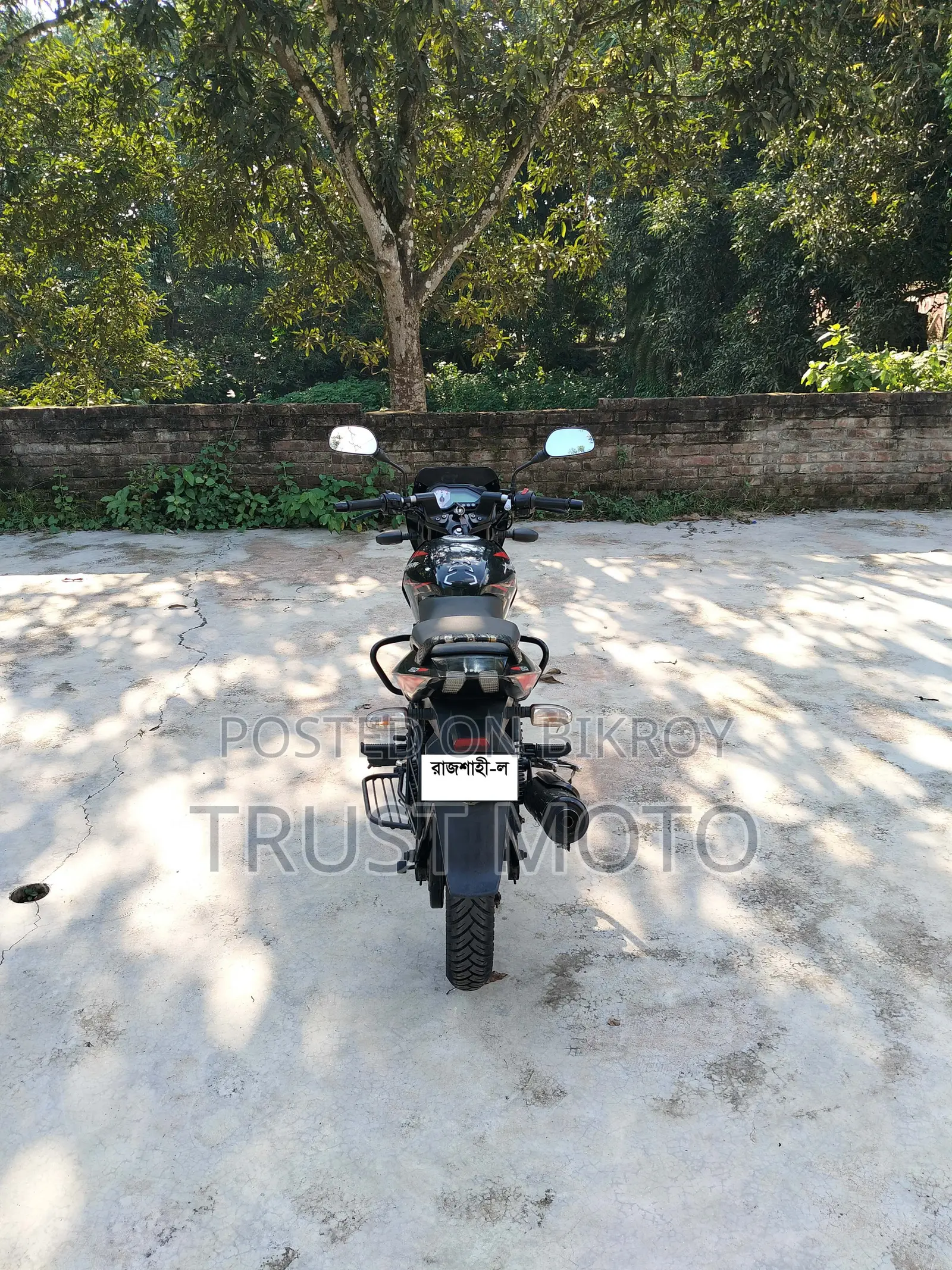 Bajaj Pulsar 150 2025 Black