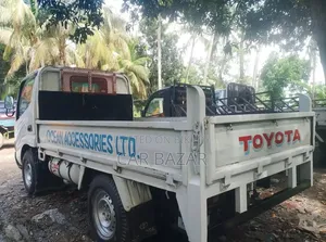 Toyota Dyna Pickup 2004
