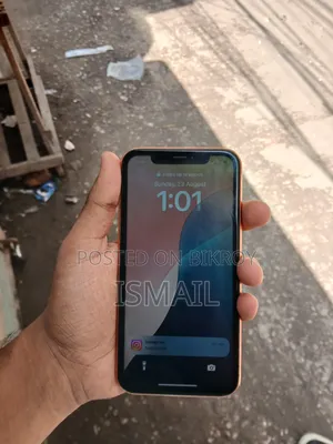 Apple iPhone XR 64 GB Orange