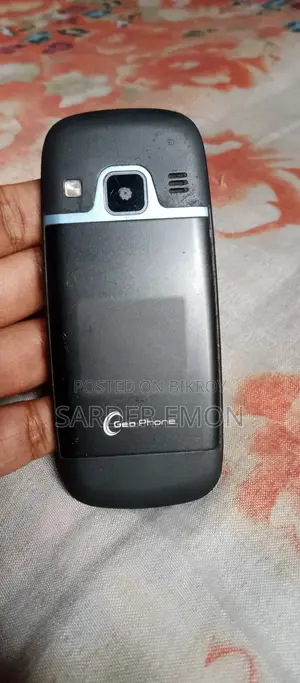 Geo R10 Black
