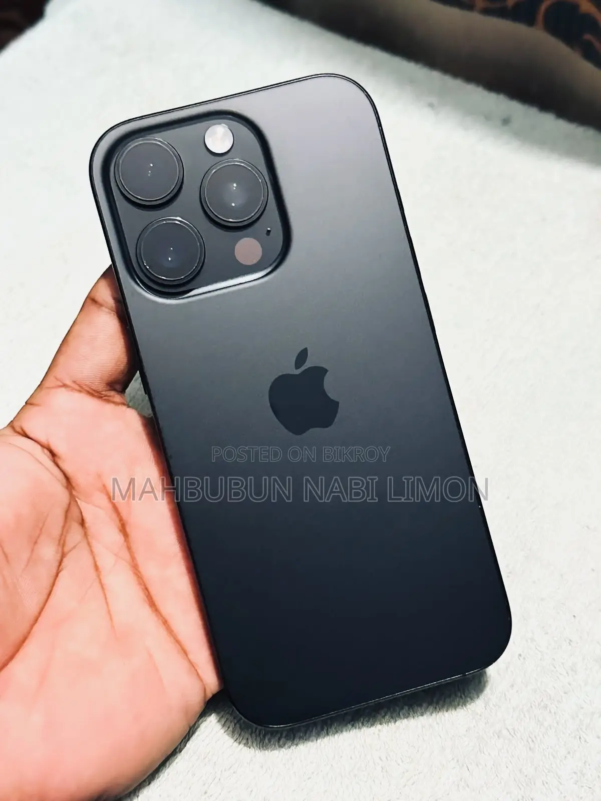 অ্যাপল আইফোন ১৬ প্রো ১২৮ জিবি কালো