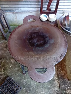 হোটেলের মালামাল বিক্রি