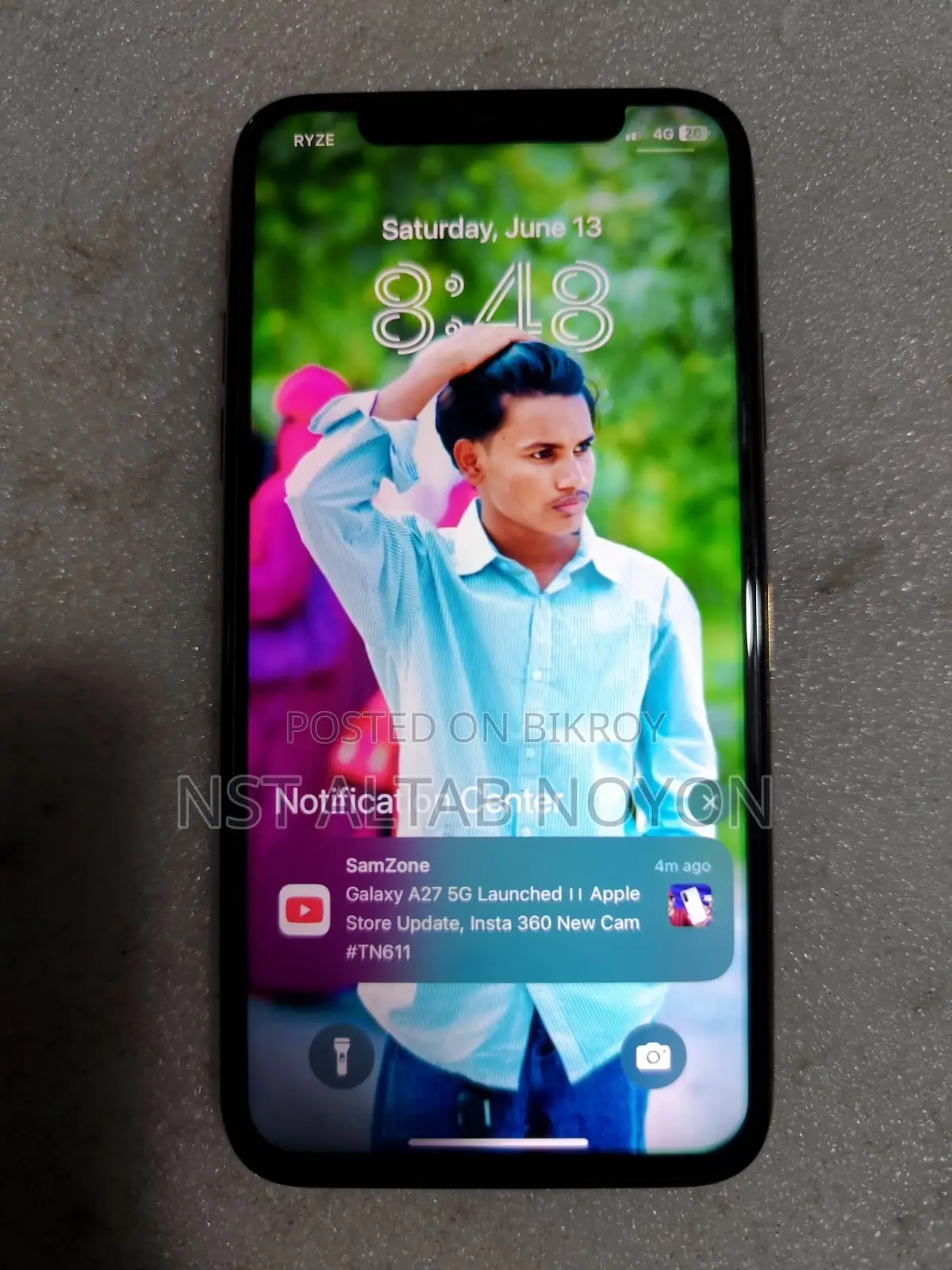 অ্যাপল আইফোন এক্সএস ২৫৬ জিবি গোল্ড
