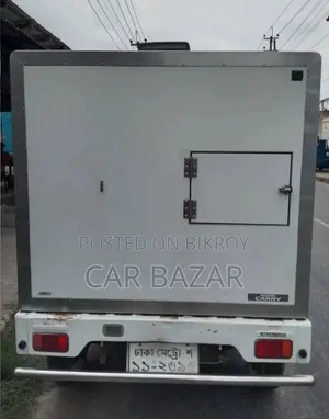 Suzuki Freezer Van 2010 Japanese